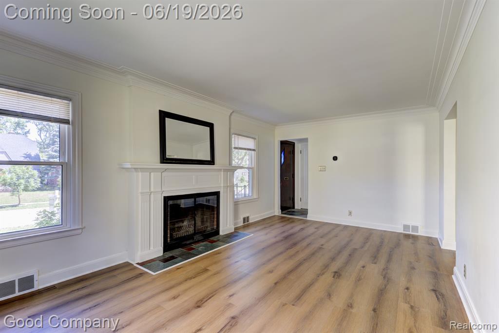 831 W Breckenridge Street, Ferndale, MI 48220 — Photo 11