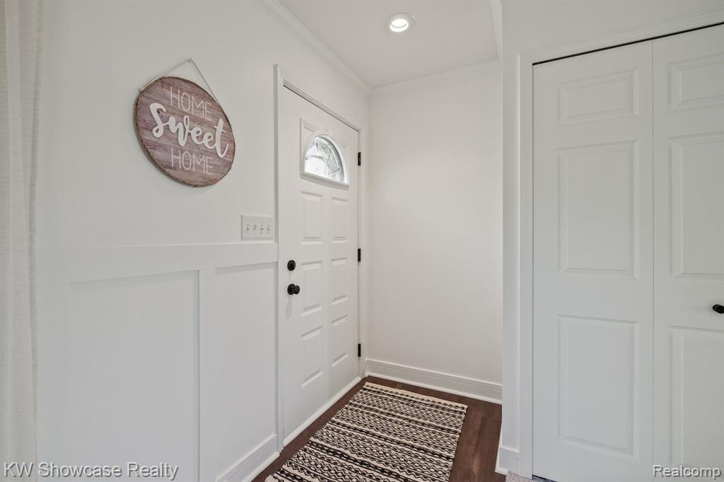 6690 CUTHBERT Road, White Lake, MI — Photo 14