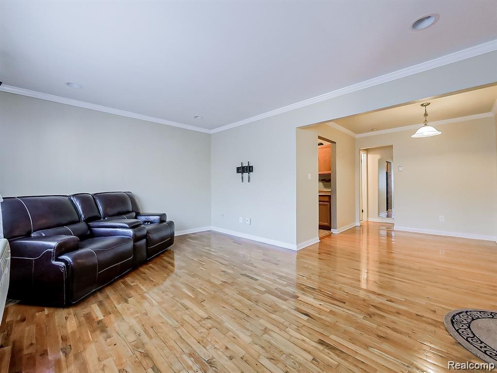 525 Fairbrook Street, 203, Northville, MI 48167 — Photo 4