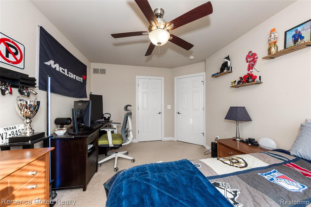24695 Wedgewood Dr, South Lyon, MI 48178 — Photo 33