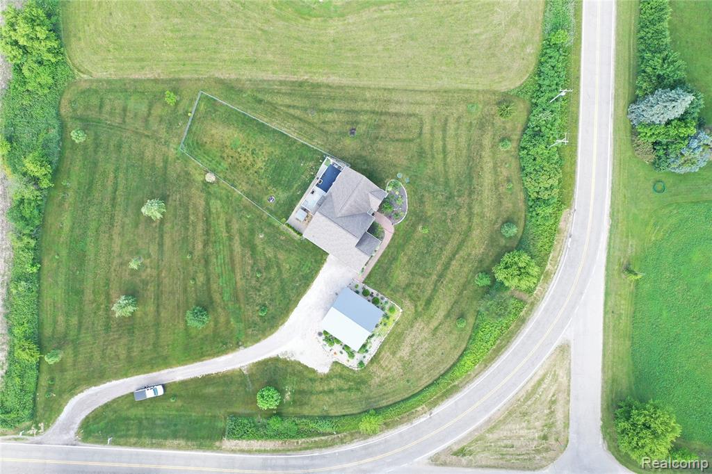 317 N Summers Road, Imlay City, MI 48444 — Photo 4