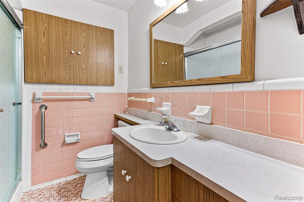 5743 Plainfield Street, Dearborn Heights, MI 48127 — Photo 26