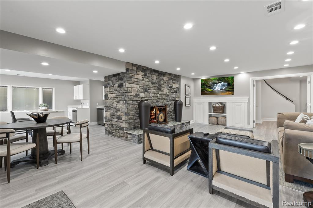 2440 Lake Angelus Lane, Lake Angelus, MI 48326 — Photo 33