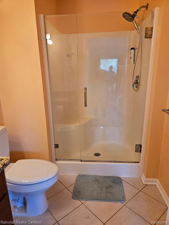 2860 S KNIGHTSBRIDGE Circle, Ann Arbor, MI 48105 — Photo 13