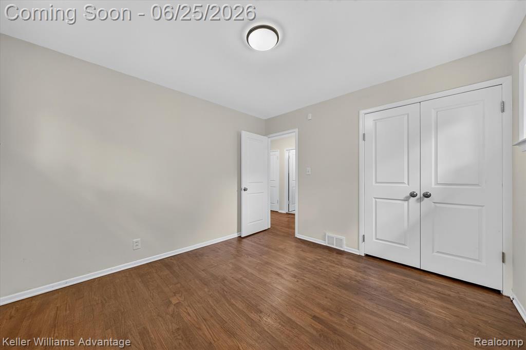 21681 Sussex Street, Oak Park, MI 48237 — Photo 26