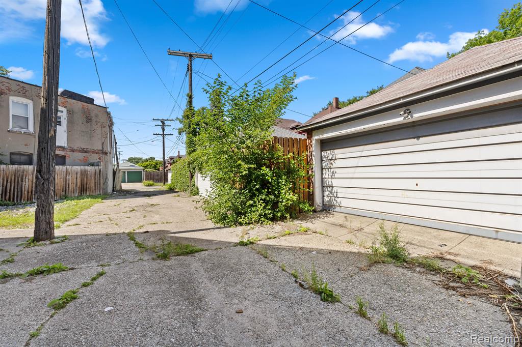 3937 AVERY Street, Detroit, MI 48208 — Photo 27