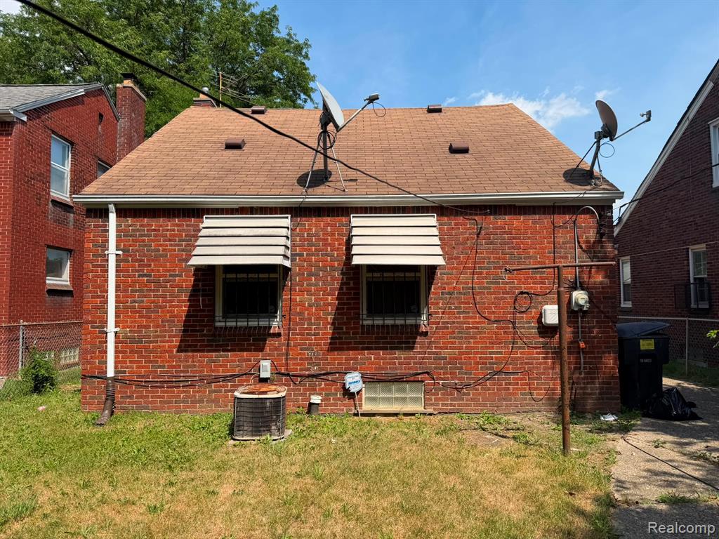 19675 Packard Street, Detroit, MI 48234 — Photo 5