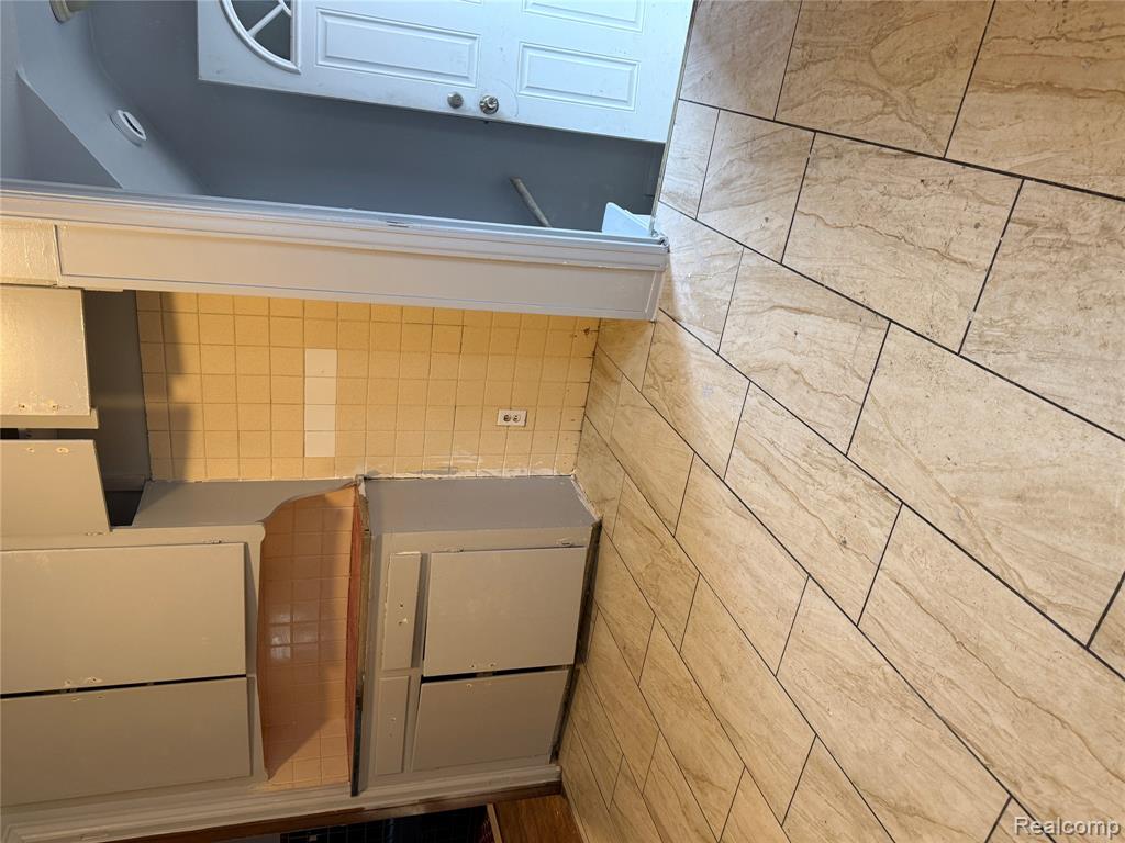 10318 Beaconsfield Street, Detroit, MI 48224 — Photo 20