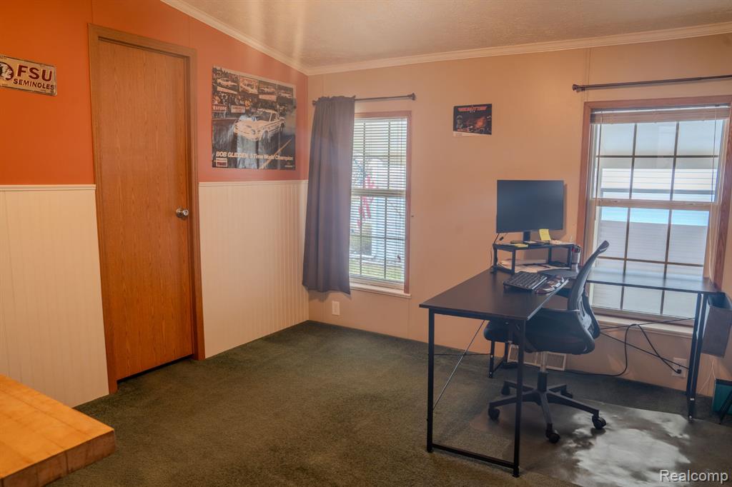 13480 Denver Drive, Hartland, MI 48353 — Photo 19