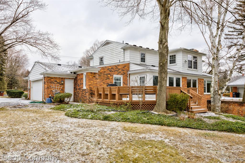 702 PARKMAN Drive, Bloomfield Hills, MI 48304 — Photo 51