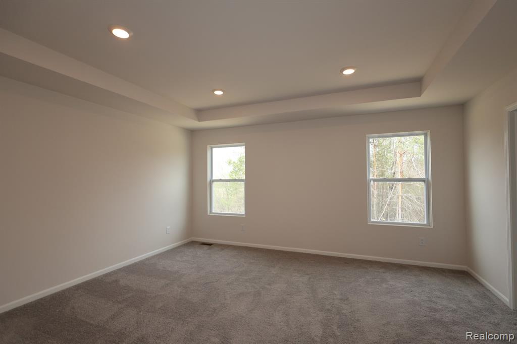 4211 Cedar Lane, Grand Blanc, MI 48439 — Photo 5