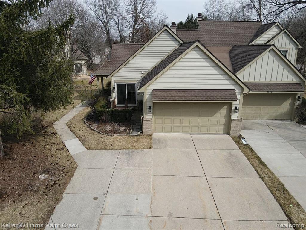 2569 MAPLE FOREST Drive, Wixom, MI 48393 — Photo 3
