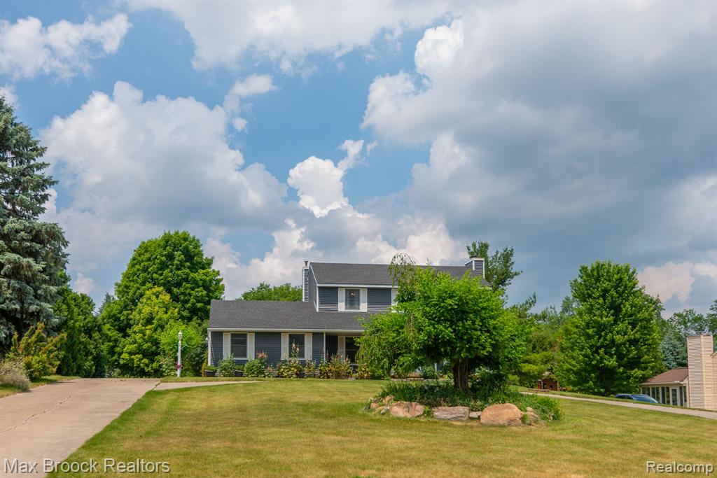 54320 BELCREST Drive, Milford, MI 48381 — Photo 4