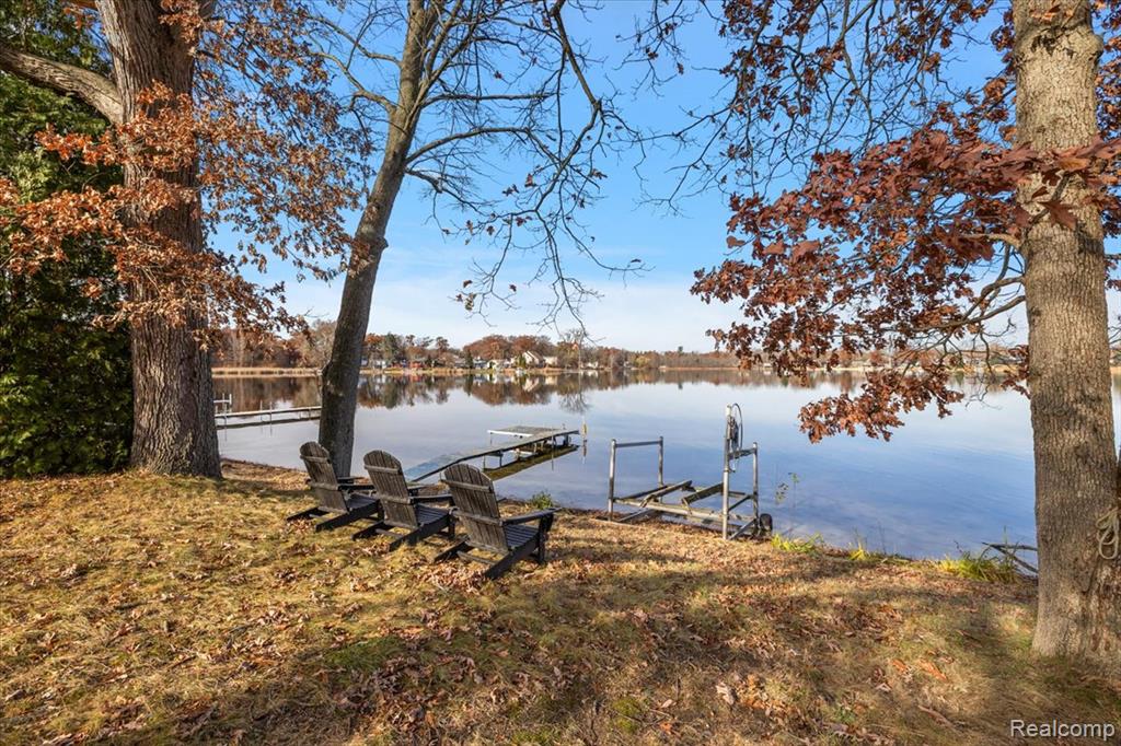 9492 Roundlake Boulevard, White Lake, MI — Photo 30