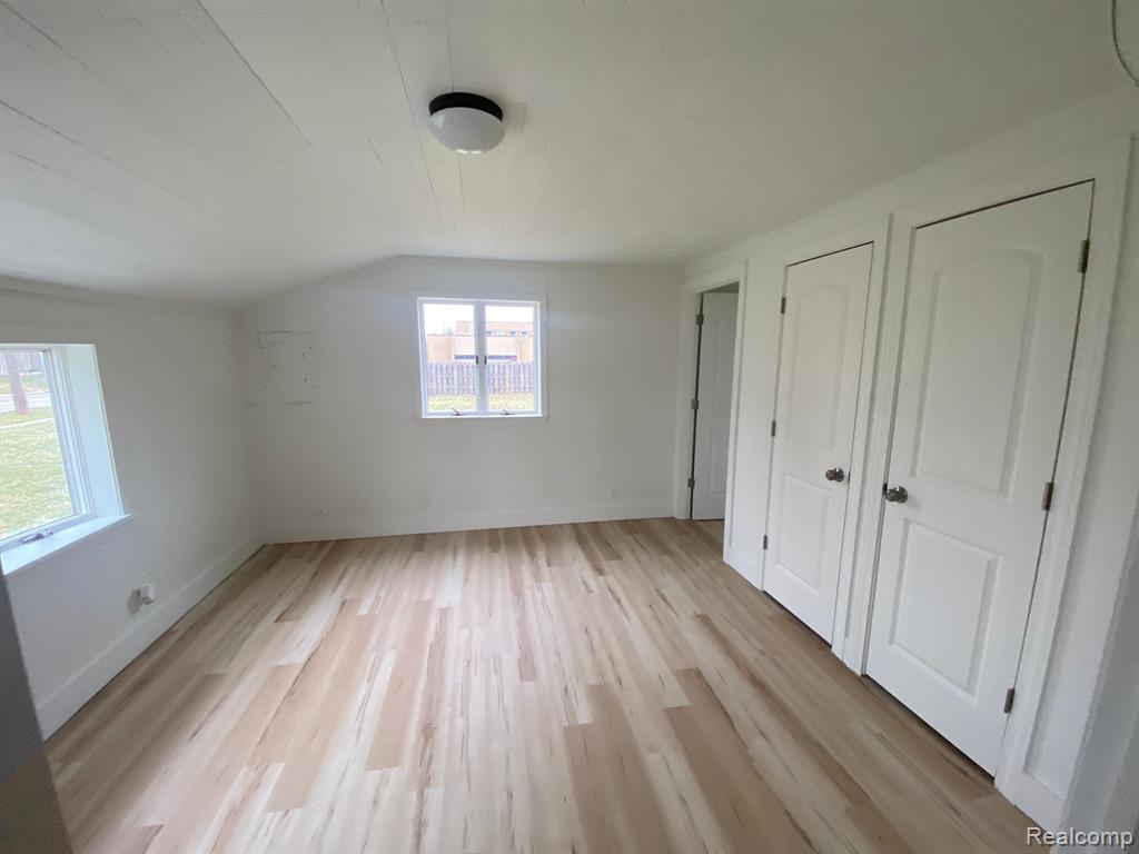 415 S MAIN Street, Davison, MI 48423 — Photo 9