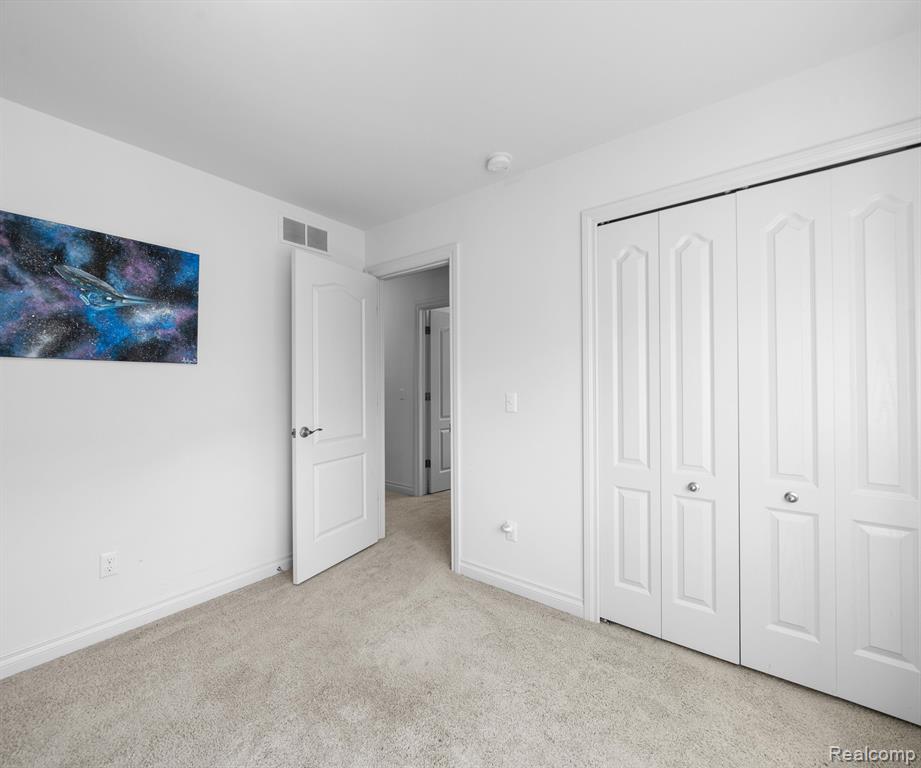 43442 CHERRYWOOD Lane, Canton, MI 48188 — Photo 25