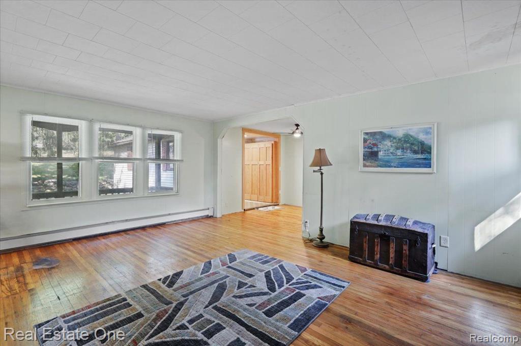 936 RIDGE Road, Lake Orion, MI 48362 — Photo 14