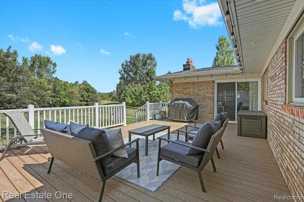 44650 W 11 Mile Road, Novi, MI — Photo 37