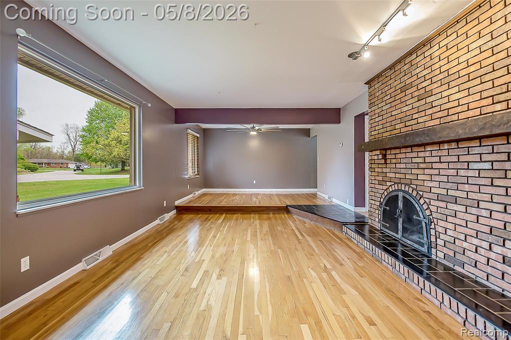 7584 Brookview Court, Brighton, MI 48116 — Photo 7