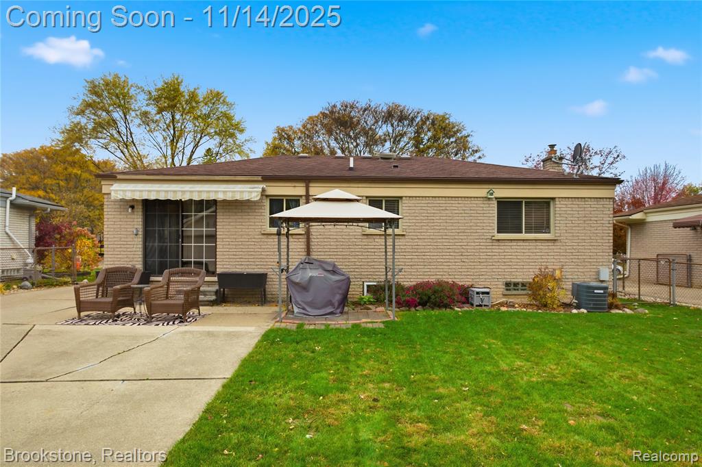 875 Meadowlake Road, Canton, MI 48188 — Photo 7