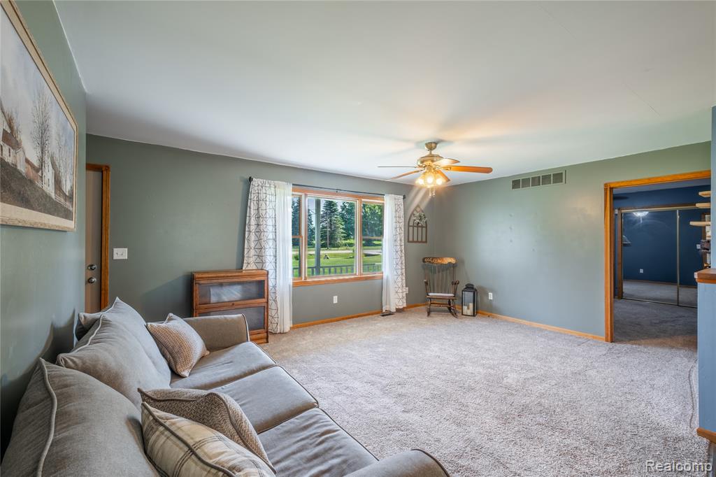 9600 Hamill Road, Otisville, MI 48463 — Photo 6