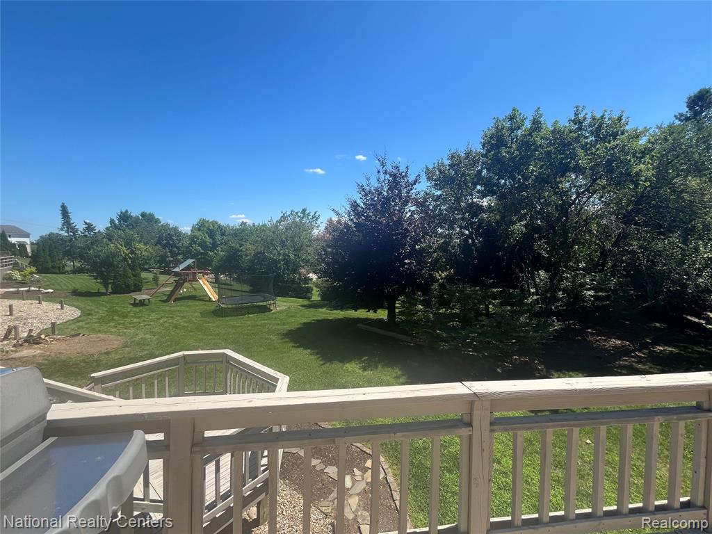 17610 Farmcrest Lane, Northville, MI 48168 — Photo 5