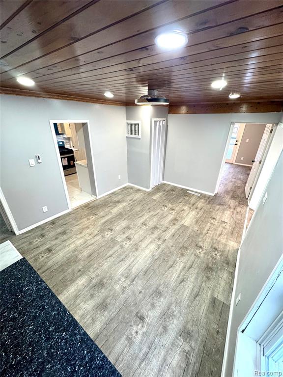 618 N 1st Street, Chesaning, MI 48616 — Photo 26