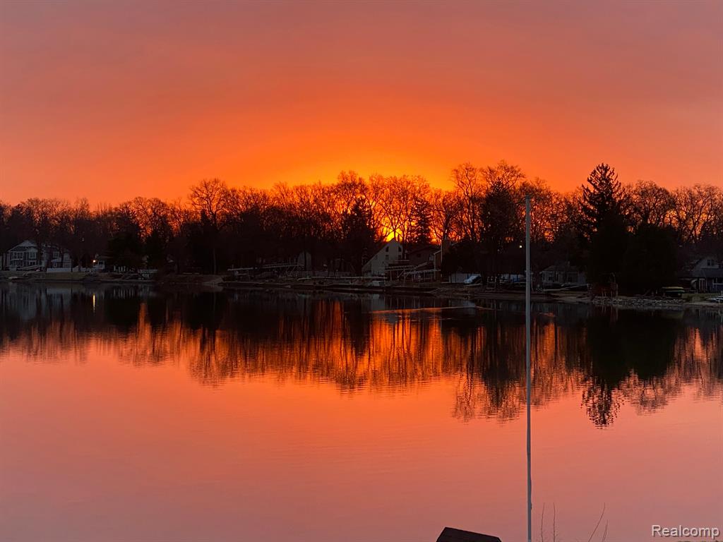 7322 MACEDAY LAKE Road, Waterford, MI 48329 — Photo 51