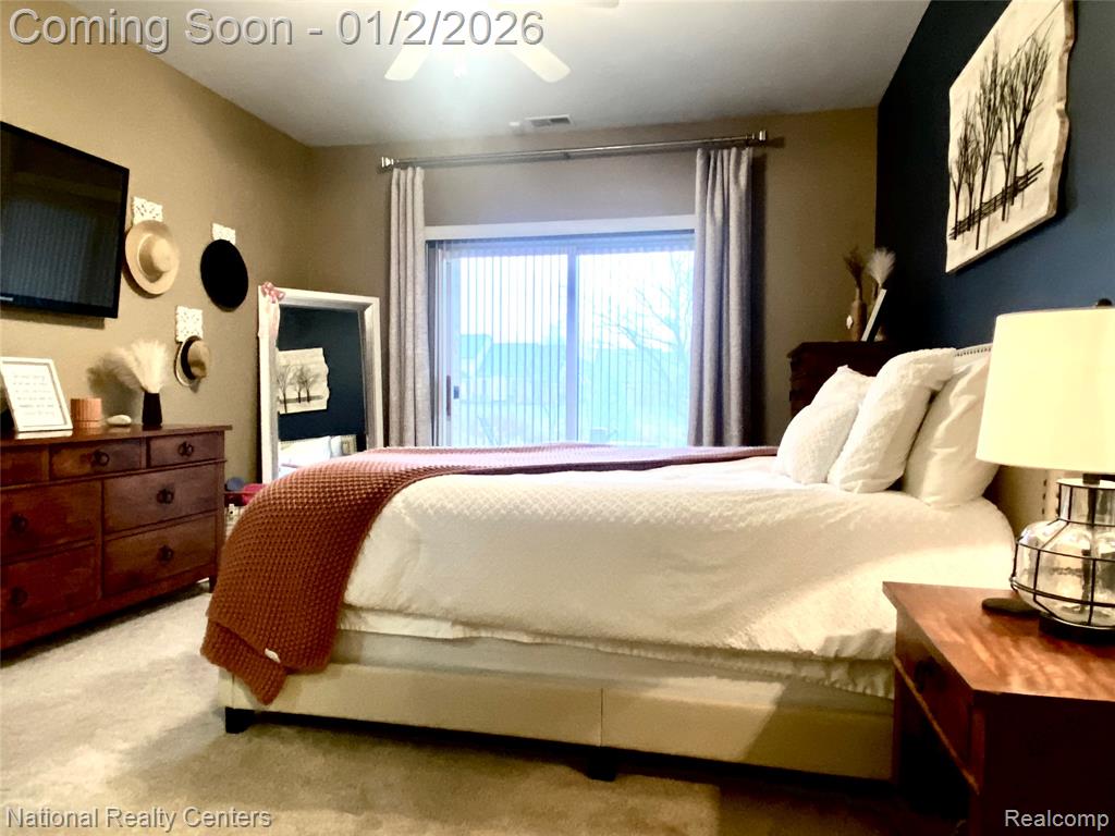 46039 Rhodes Drive, 285, Macomb, MI 48044 — Photo 12