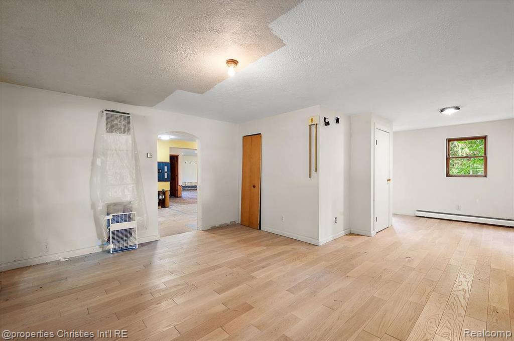 157 E Elmwood, Leonard, MI 48367 — Photo 34