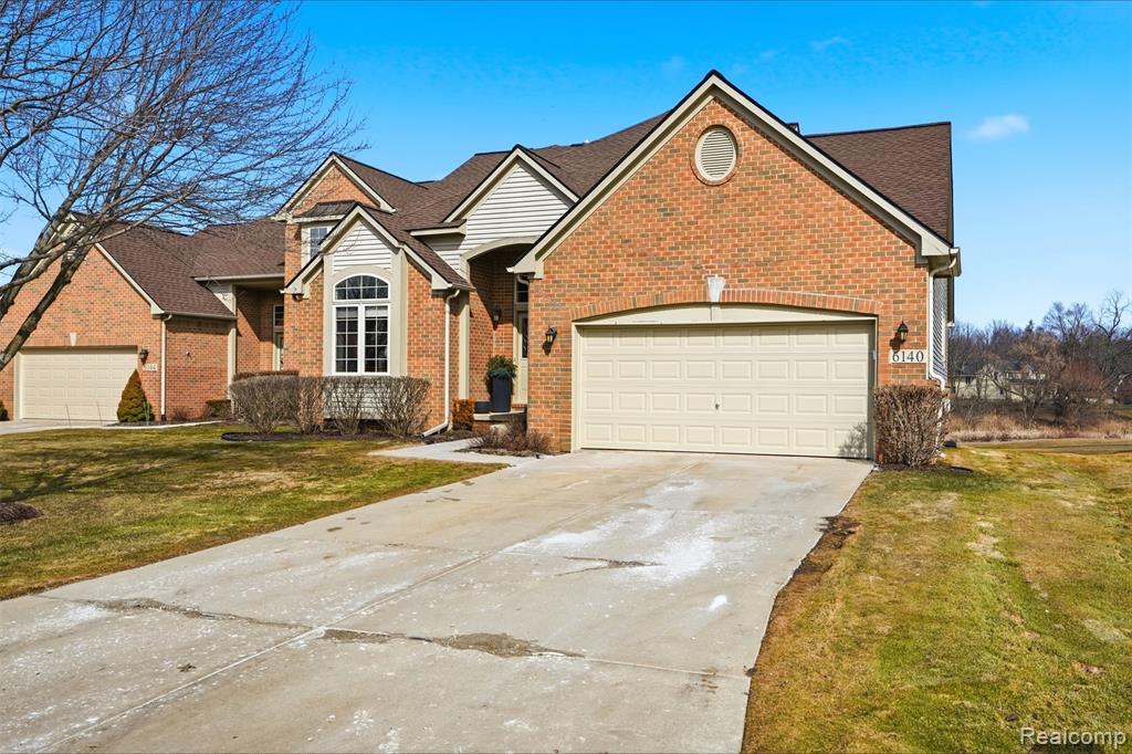 6140 Warwick Drive, 6, Commerce Twp, MI 48382 — Photo 2