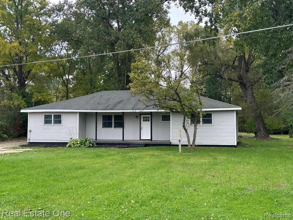 7025 Coldwater Road, Flushing, MI 48433 — Photo 2