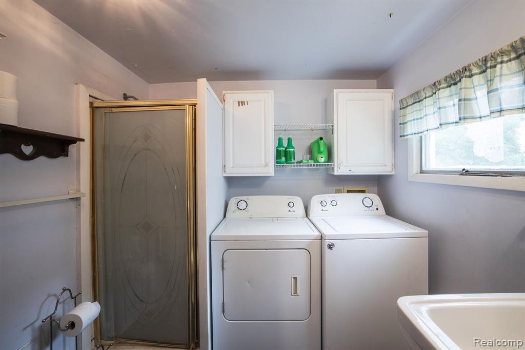610 S CLINTON Street, Stockbridge, MI 49285 — Photo 16