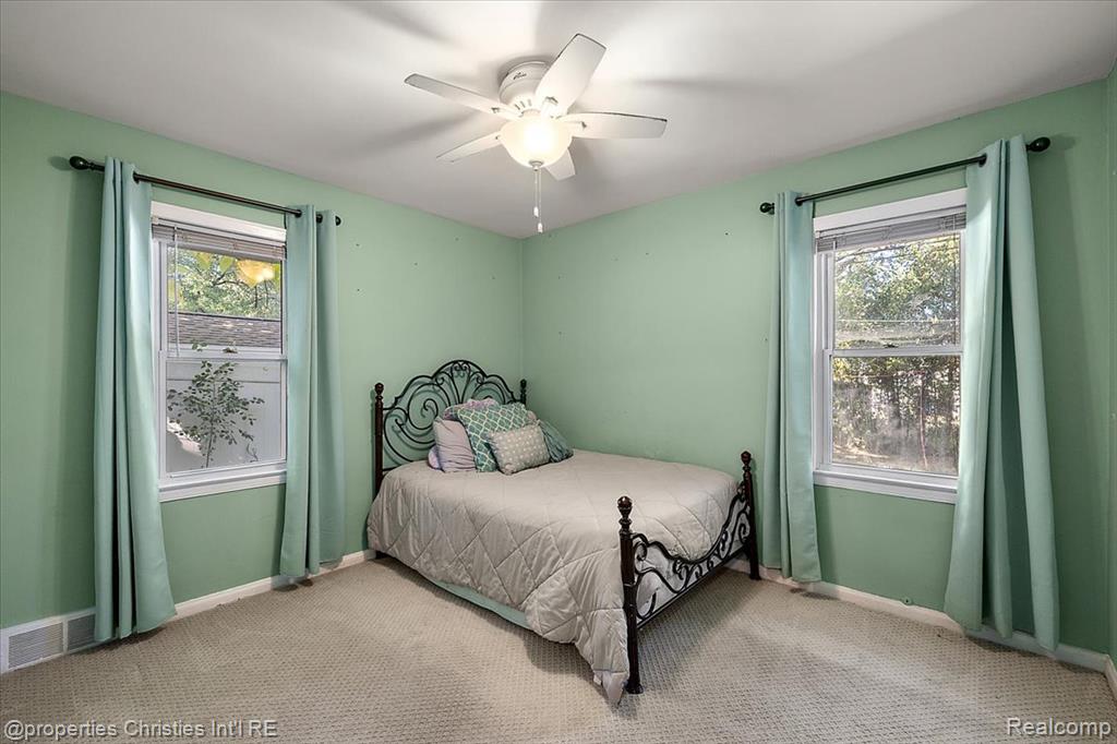 4402 Berkshire Road, Royal Oak, MI 48073 — Photo 20