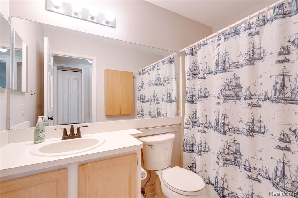 42162 Saratoga Circle, Canton, MI 48187 — Photo 25