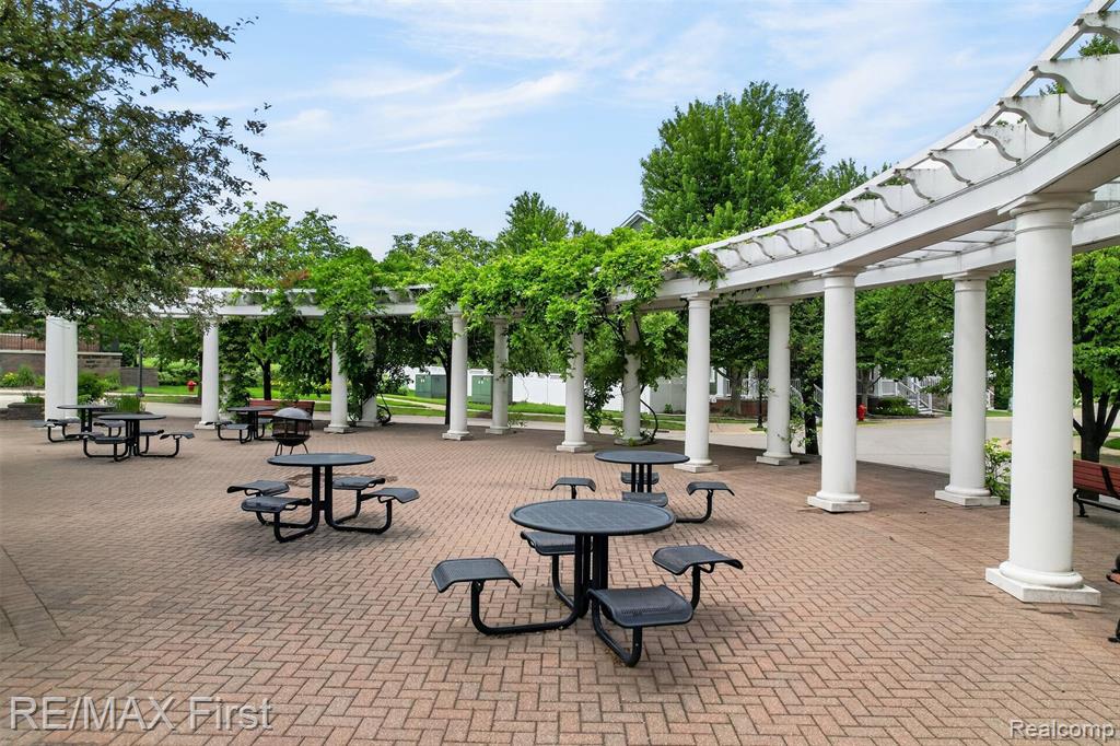 3920 Forester Boulevard, Auburn Hills, MI 48326 — Photo 30