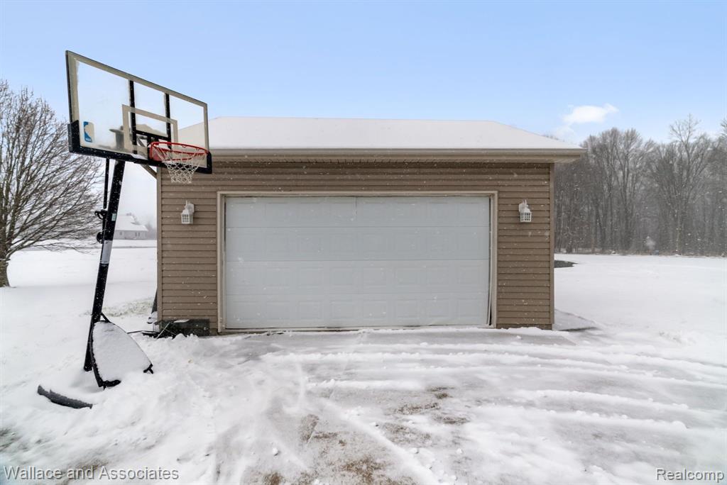 300 PINE RIDGE RD Road, St. Clair, MI 48079 — Photo 44