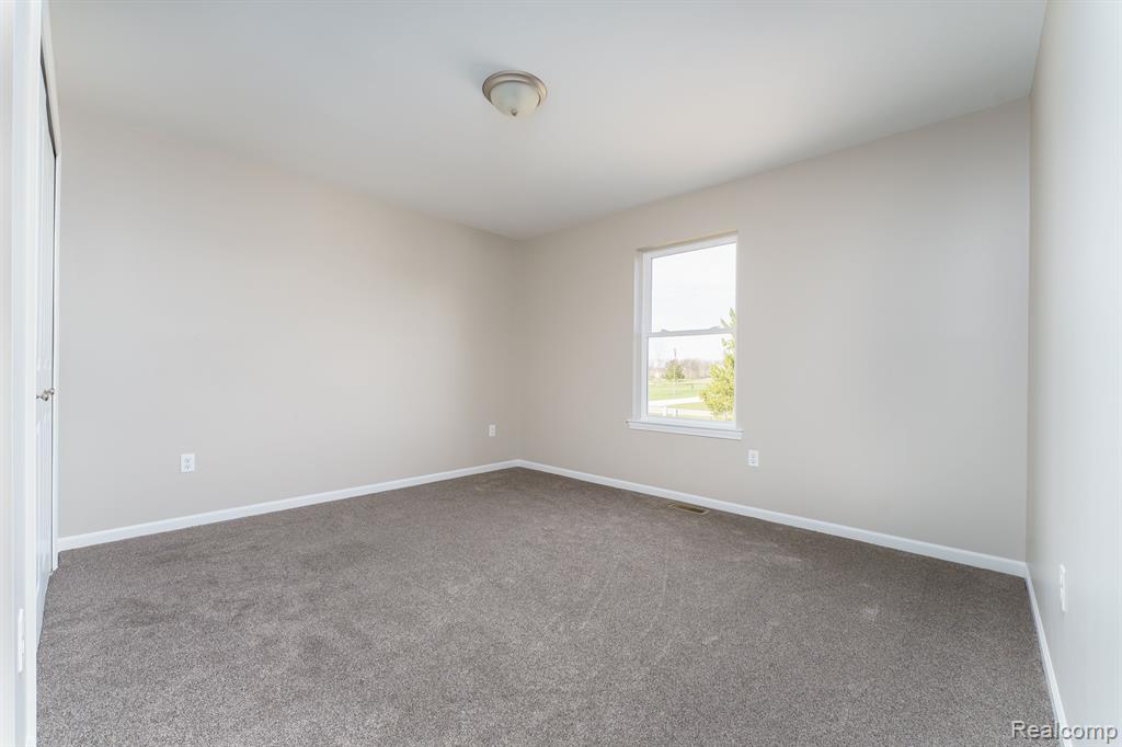 2105 ADELINES Way, Fowlerville, MI 48836 — Photo 13
