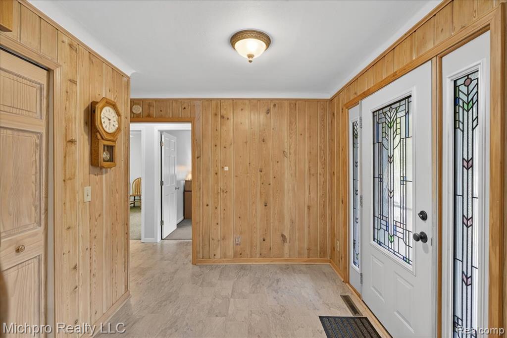 4932 Grange Hall Road, Holly, MI 48442 — Photo 8