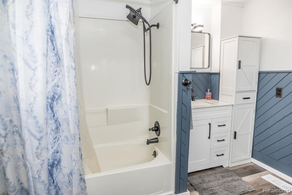 4247 VINE Street, Brown, MI 48416 — Photo 24