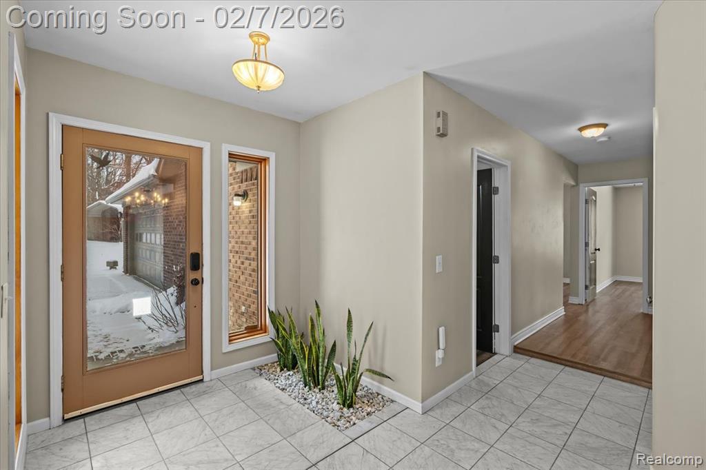411 Rush Lake Road, Pinckney, MI 48169 — Photo 5