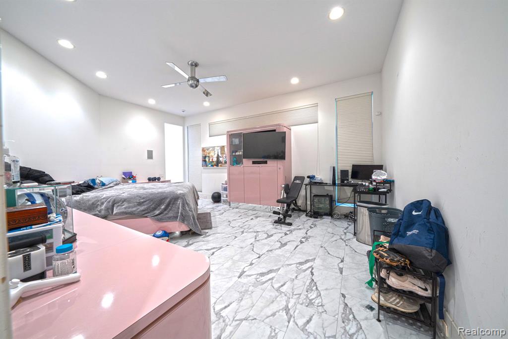 1744 Heron Ridge Drive, Bloomfield Hills, MI, 48302