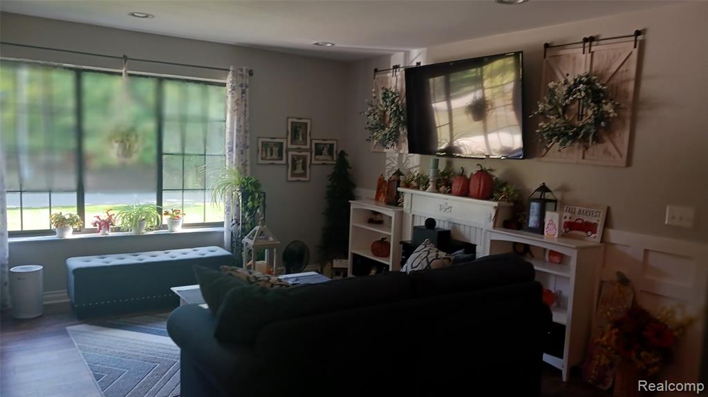 4864 Dorothy Street, Vassar, MI 48768 — Photo 13
