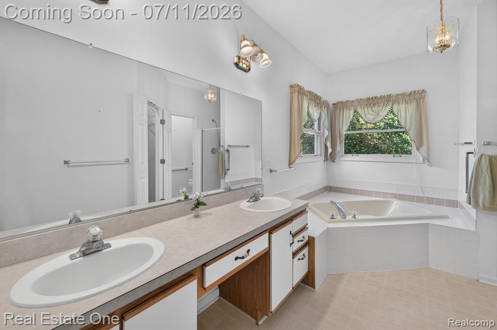 5128 Queensway, Howell, MI 48843 — Photo 26