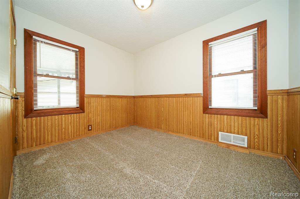 4462 1st Street, Wayne, MI 48184 — Photo 24
