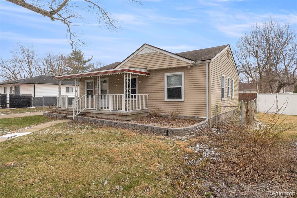 4976 Weddell Street, Dearborn Heights, MI 48125 — Photo 3