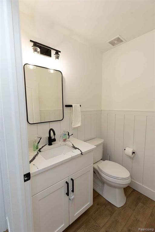 963 LANCASTER Street, Lapeer, MI 48446 — Photo 10