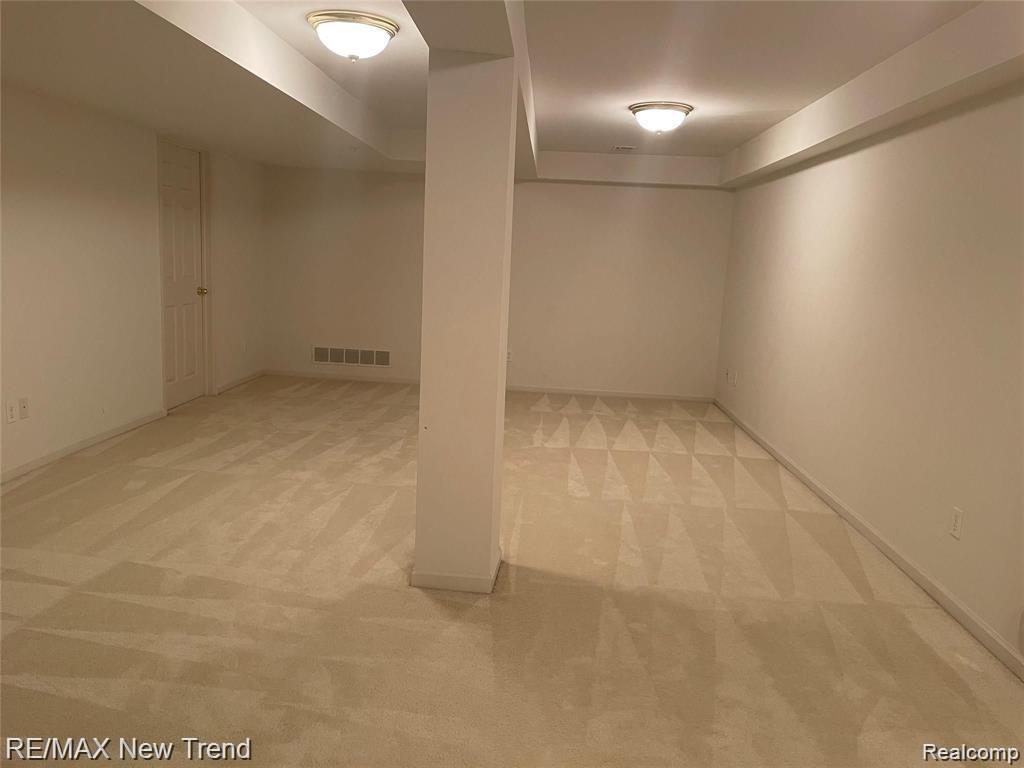 9201 ALEXA Drive, Walled Lake, MI 48390 — Photo 25