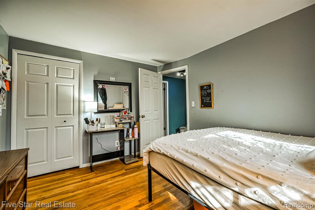 8838 Dublin Way, Sterling Heights, MI 48314 — Photo 38