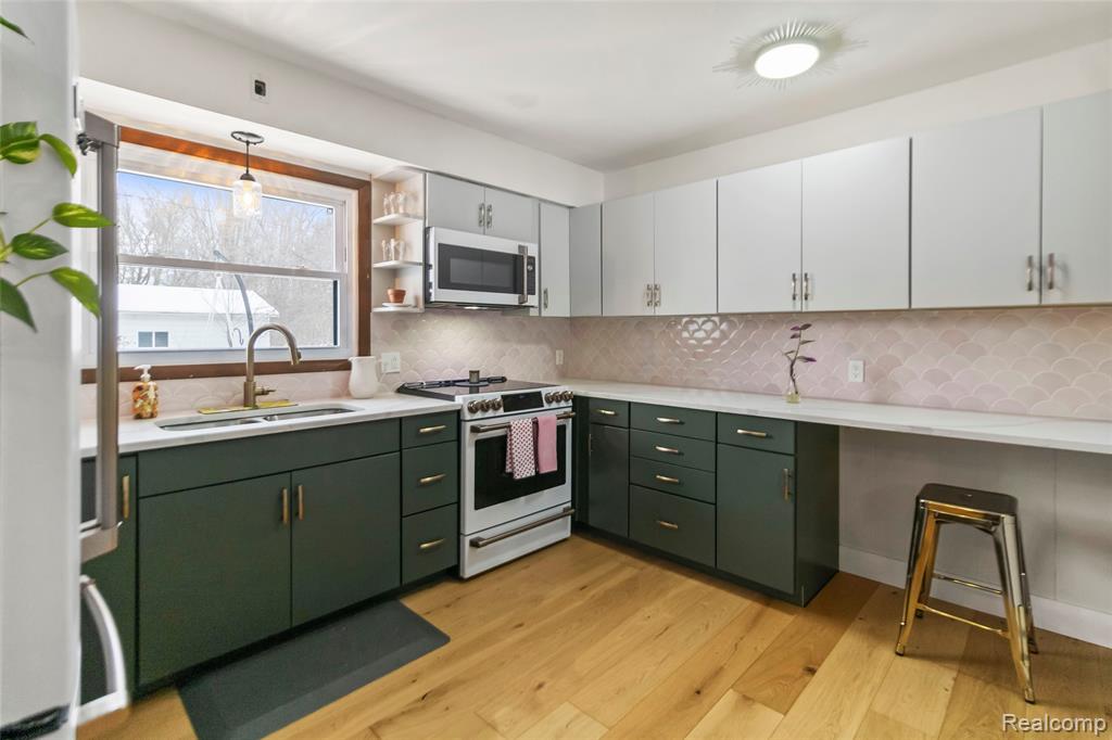 7225 Meadow Lane, Lexington, MI 48450 — Photo 9